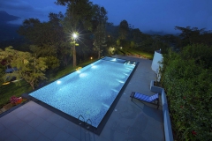 swimming-pool-munnar