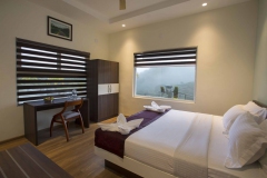 Foggy Knolls Resort