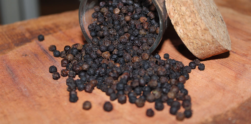 black-pepper-spices-of-kerala