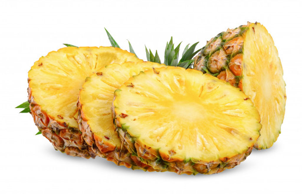 pineapple-top-10-fruits&veg-with-vitamin-C-kerala