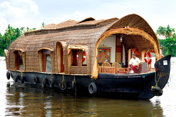 best -5-House-boat--package-alleppey