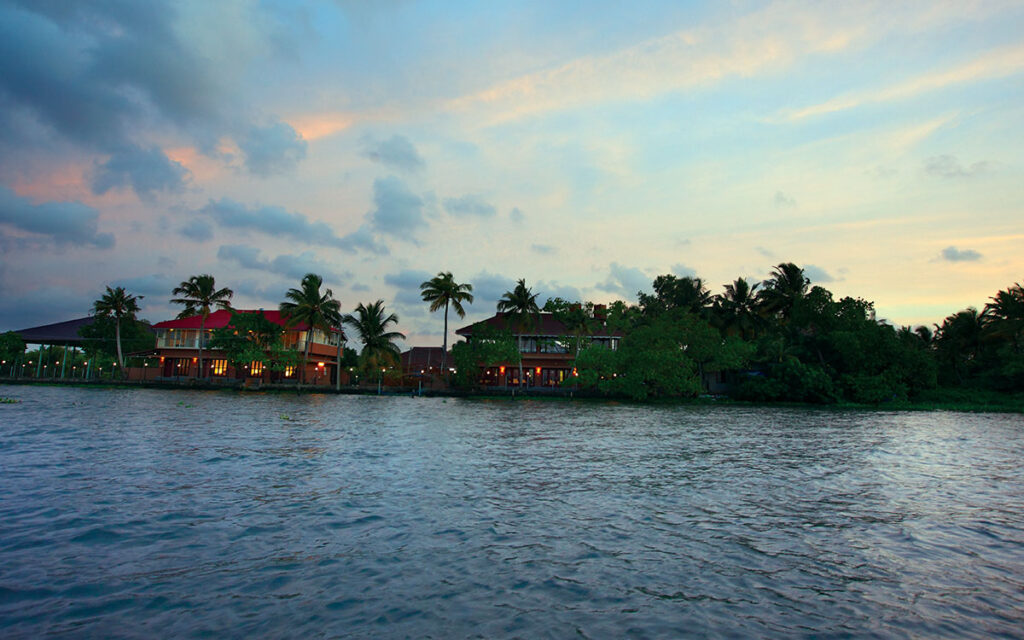 Day out Package from Kochi - Alleppey - Grand Ayur Resort